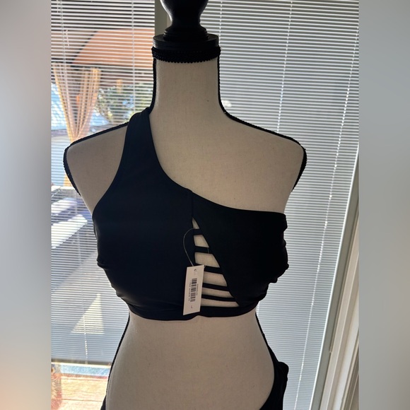 Elle Black Two Piece Contour Bikini, L, Adore Me - Picture 4 of 12